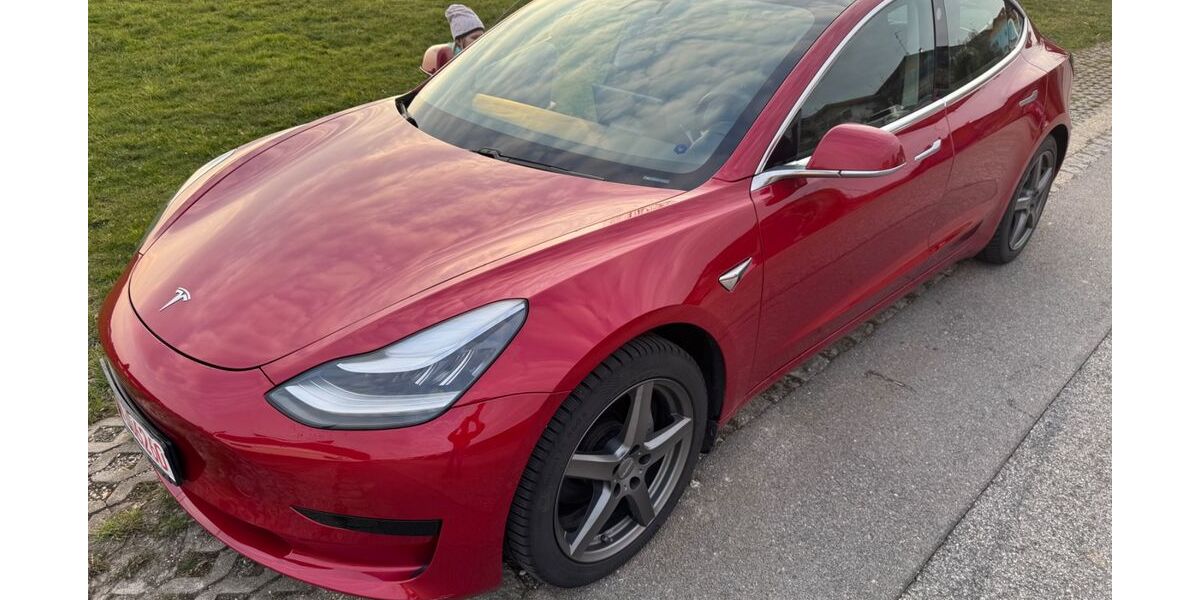 Tesla Model 3 108.000 km 19.990 &euro; Triftern, Furth 84371