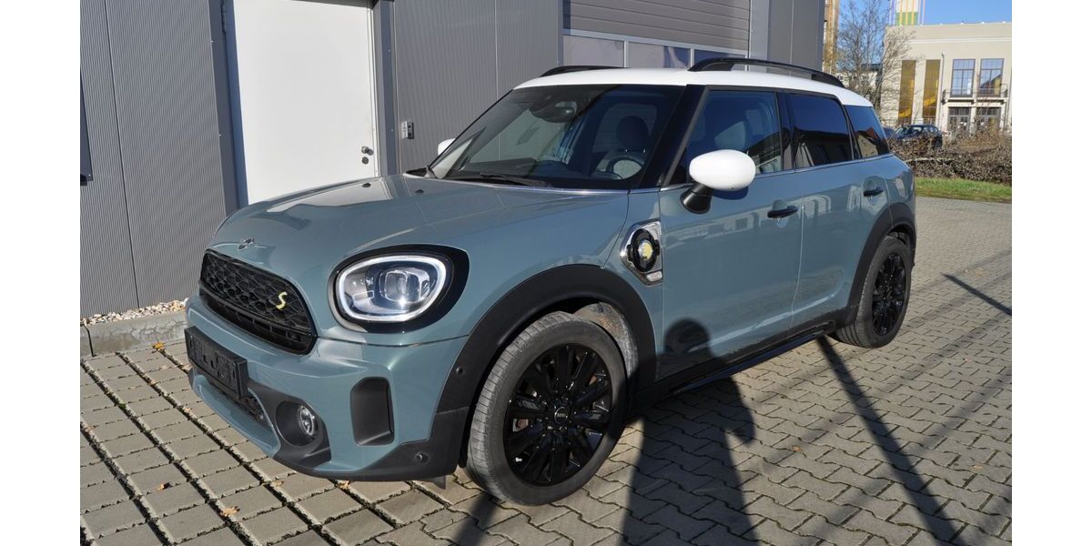 Mini Cooper SE Countryman 141.400 km 17.990 &euro; Leipzig 04179