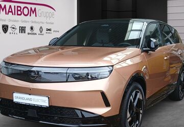 Opel Grandland (X) 10.200 km 46.790 &euro; Kevelaer 47623