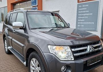 Mitsubishi Pajero 166.499 km 16.949 &euro; Dannenberg 29451
