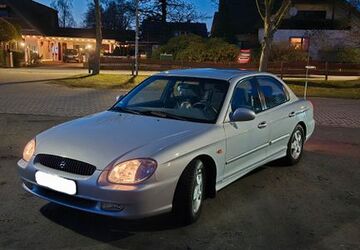 Hyundai SONATA 187.577 km 2.350 &euro; Bremen 28719