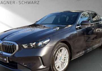 BMW 550 4.900 km 63.390 &euro; Kirchseeon 85614