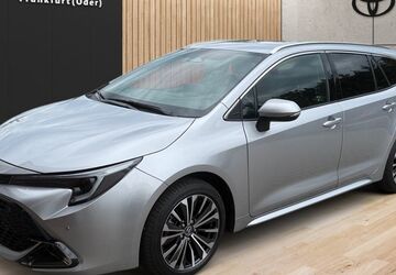 Toyota Corolla 18.100 km 34.490 &euro; Frankfurt(Oder) 15236
