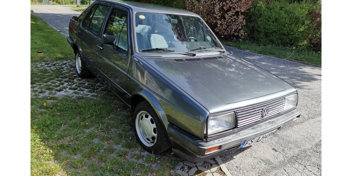VW Jetta,1986,Diesel,Automatik 54 PS 160.000 km 5.880 &euro; Attenkirchen 85395