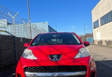Peugeot 107 220.500 km 1.250 &euro; Essen 45327