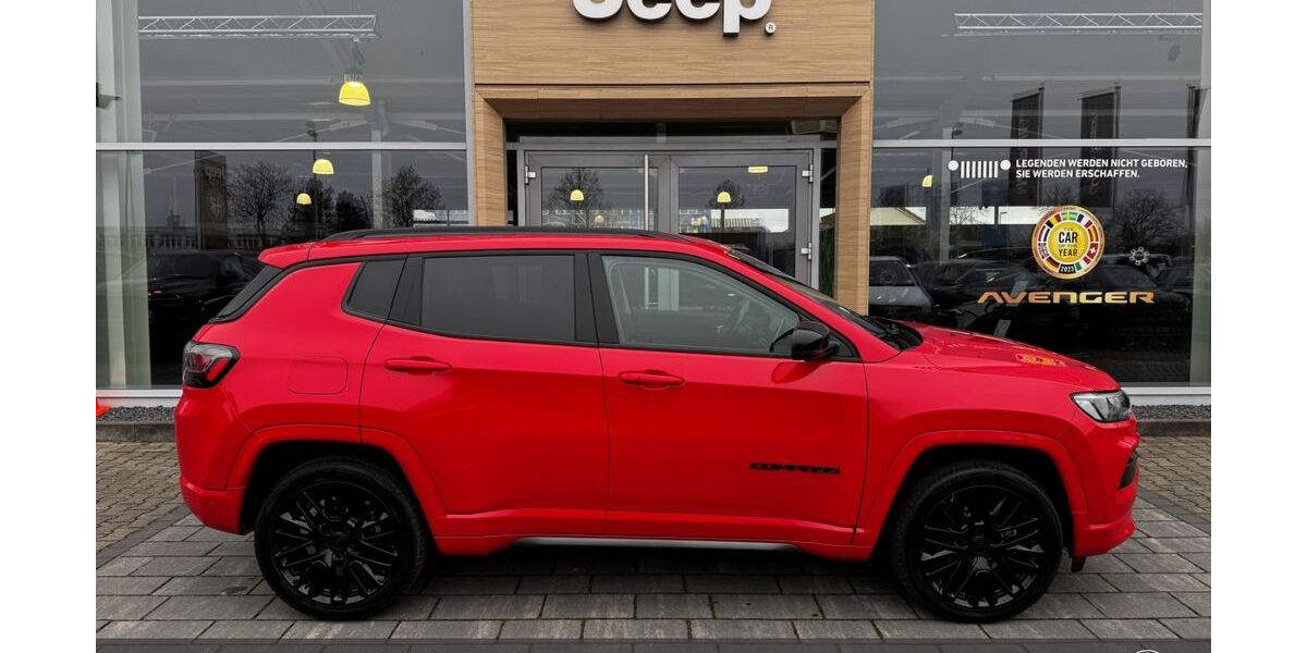 Jeep Compass 21.200 km 26.790 &euro; Aschaffenburg 63741