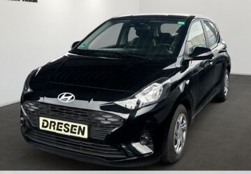 Hyundai i10 3.229 km 15.290 &euro; Mönchengladbach 41061
