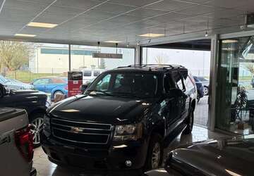 Chevrolet Suburban 260.000 km 24.900 &euro; Barmstedt 25355
