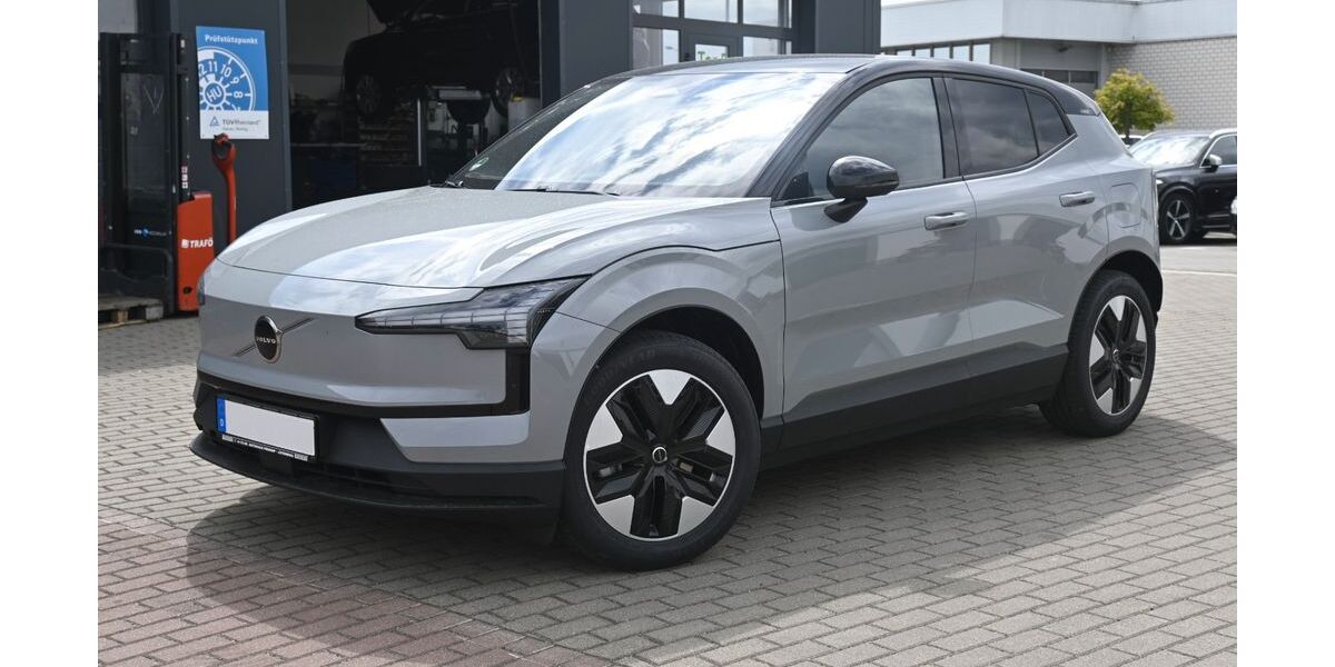 Volvo EX30 2.000 km 35.490 &euro; Jüterbog 14913