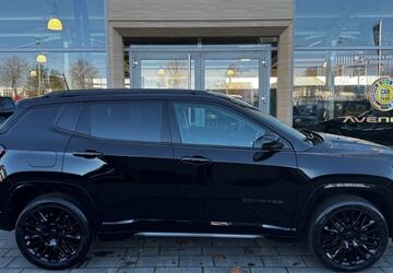 Jeep Compass 28.700 km 26.499 &euro; Aschaffenburg 63741