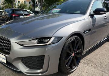 Jaguar XE 92.000 km 23.900 &euro; München 81243