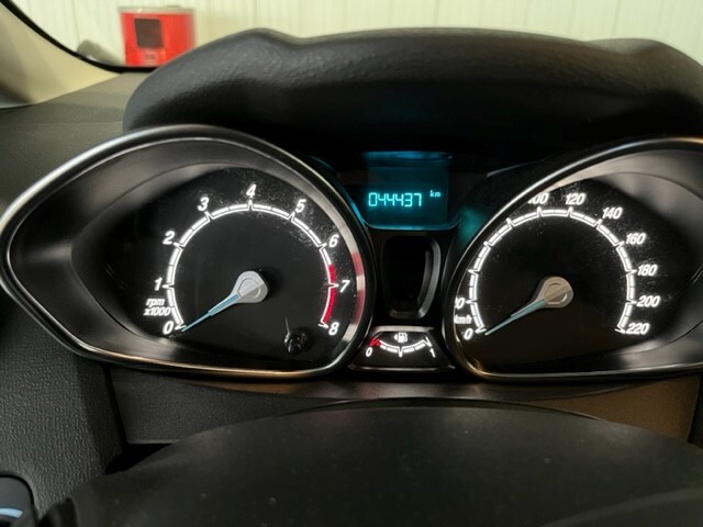 Ford Fiesta 1.25 44.500 km 8.600 &euro; Hörstel 48477