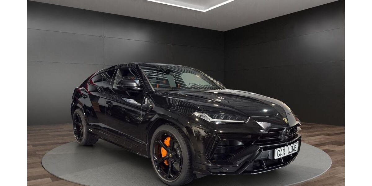 Lamborghini Urus 14.900 km 304.500 &euro; Zeven 27404