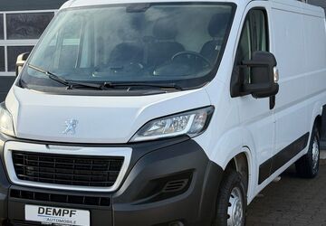 Peugeot Boxer 82.000 km 17.900 &euro; Augsburg 86167