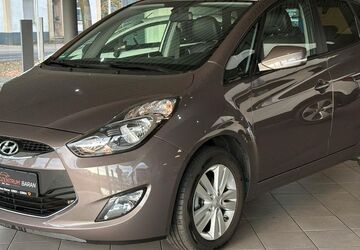 Hyundai ix20 109.000 km 8.790 &euro; Kleve 47533
