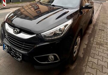 Hyundai ix35 110.000 km 14.000 &euro; Frankfurt 65929