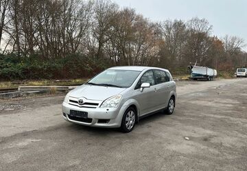 Toyota Corolla Verso 188.325 km 3.300 &euro; HAMBURG 22113