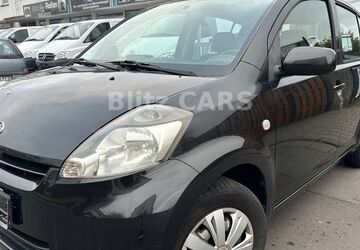 Daihatsu Sirion 168.000 km 1.400 &euro; Dietzenbach 63128