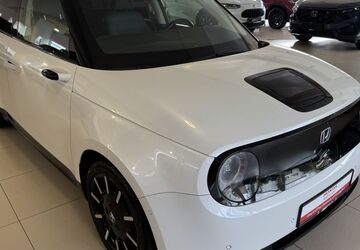 Honda e 33.432 km 16.990 &euro; Brühl 50321