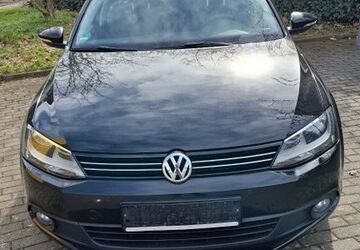 VW Jetta 103.100 km 7.290 &euro; Göttingen 37077
