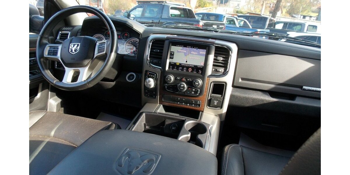 Dodge RAM 1500 5,7 Hemi Laramie UNFALLFREI 107.400 km 31.999 &euro; Rudolstadt 07407