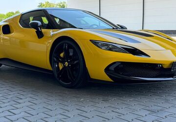 Ferrari 296 GTB 3.040 km 284.410 &euro; Kaufungen 34260