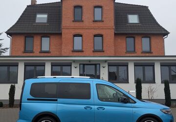 Ford Tourneo Connect 22.622 km 33.950 &euro; Rotenburg 36199