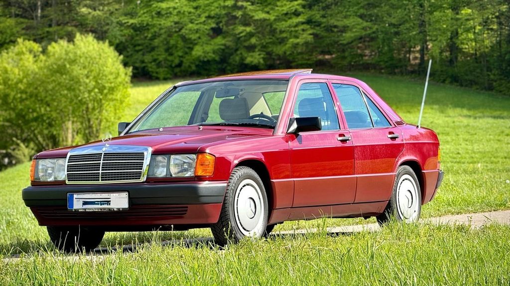 Mercedes-Benz 190 95.000 km 12.976 &euro; Bad Waldsee 88339