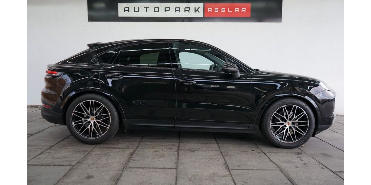 Porsche Cayenne 5.300 km 103.880 &euro; Asslar 35614
