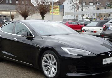 Tesla Model S 98.577 km 41.900 &euro; Düsseldorf 40229