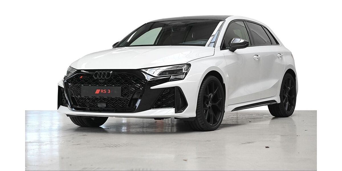 Audi RS3 1.500 km 72.990 &euro; Wuppertal 42109