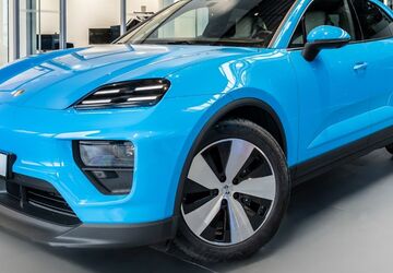 Porsche Macan 8.900 km 85.800 &euro; Leipzig 04356