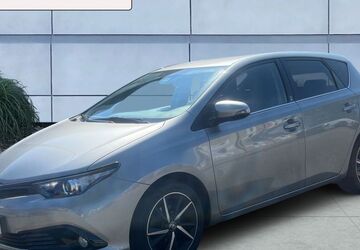 Toyota Auris 60.000 km 16.950 &euro; Landshut 84030