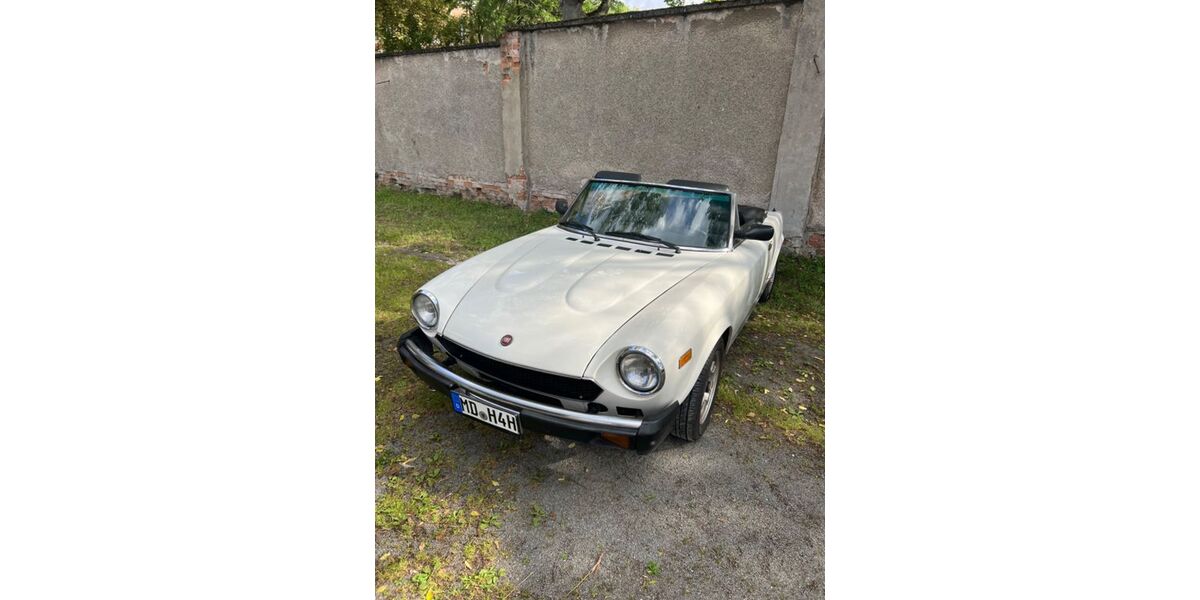Fiat 124 Spider 180.000 km 12.999 &euro; Gommern 39245