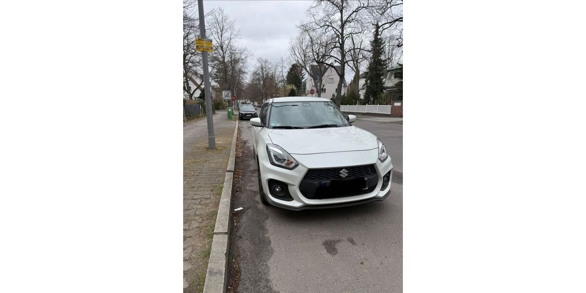 Suzuki Swift 24.000 km 18.800 &euro; Berlin 12209