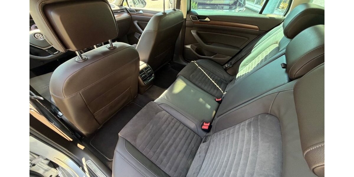 VW Passat Variant 2.0 TDI DSG AHK Highline 162.000 km 15.499 &euro; Rudolstadt 07407