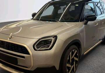 Mini Countryman E 3.249 km 39.097 &euro; München 80788