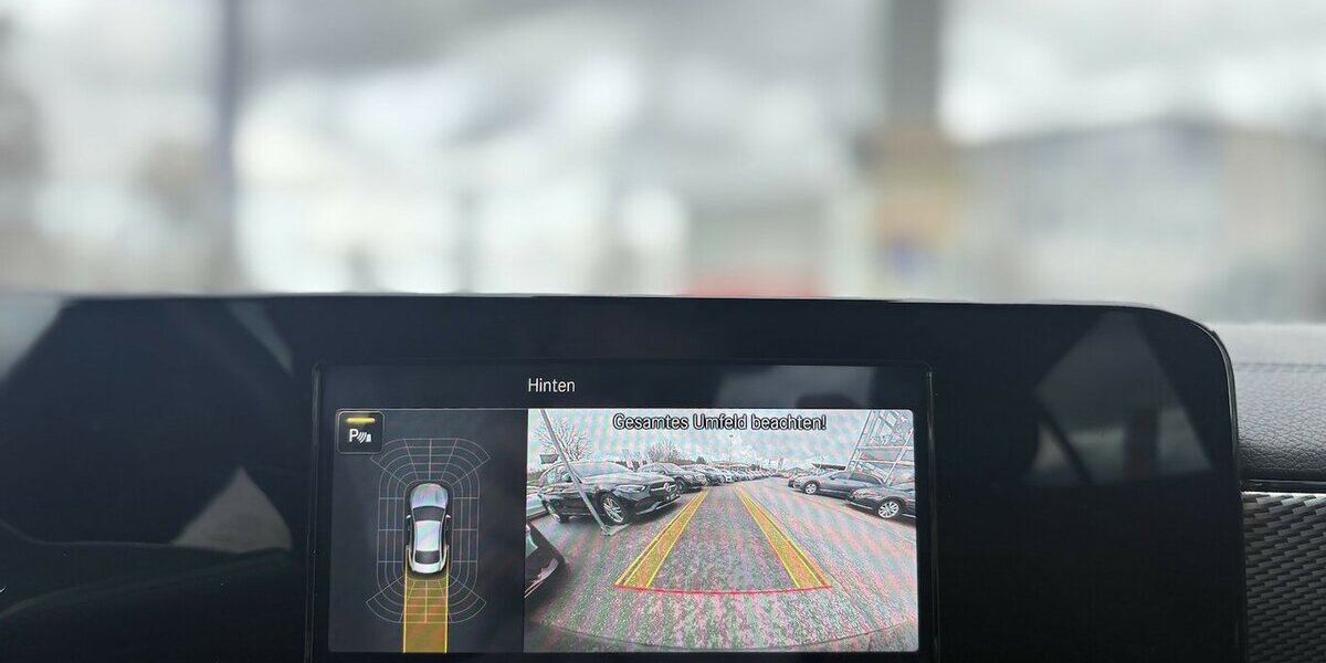 Mercedes-Benz CLA 200 d 4MATIC NAVI/KAMERA/AHK/SHZ/LED/1.HAND 89.949 km 28.900 &euro; Villingen-Schwenningen 78054