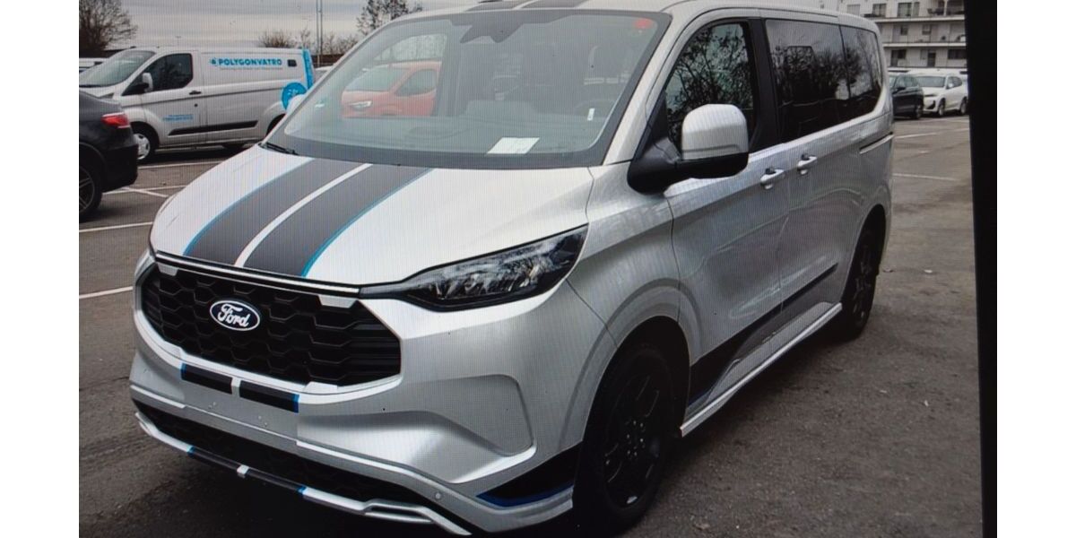 Ford Tourneo Custom 23.260 km 52.980 &euro; Schüttorf 48465