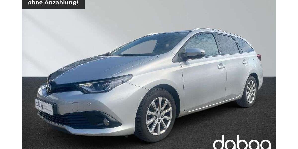 Toyota Auris 108.970 km 14.490 &euro; Kremmen 16766