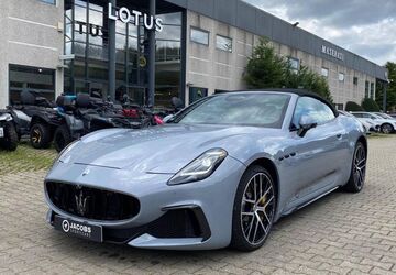 Maserati GranCabrio 15.000 km 169.980 &euro; Eschweiler 52249