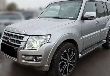 Mitsubishi Pajero 128.332 km 35.950 &euro; Teltow 14513