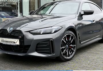 BMW i4 26.584 km 58.440 &euro; Mülheim 45472