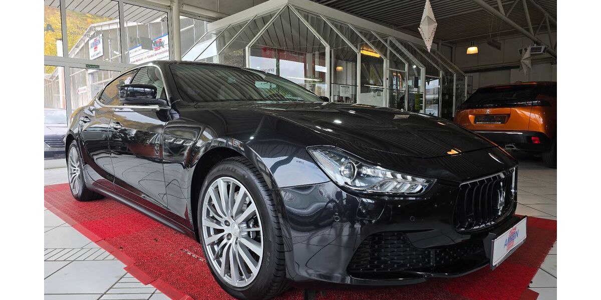 Maserati Ghibli 69.600 km 27.900 &euro; Lahnstein 56112
