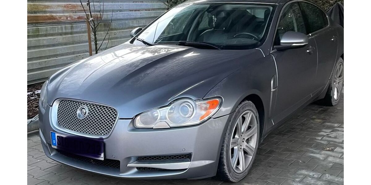Jaguar XF 260.000 km 4.000 &euro; Neufra 72419