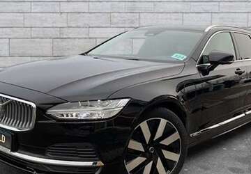 Volvo V90 58.200 km 49.900 &euro; Augsburg 86179