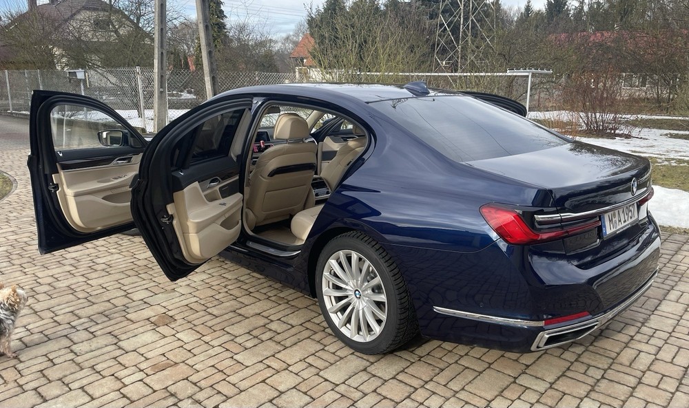 BMW 740Ld 217.000 km 49.900 &euro; München 80313