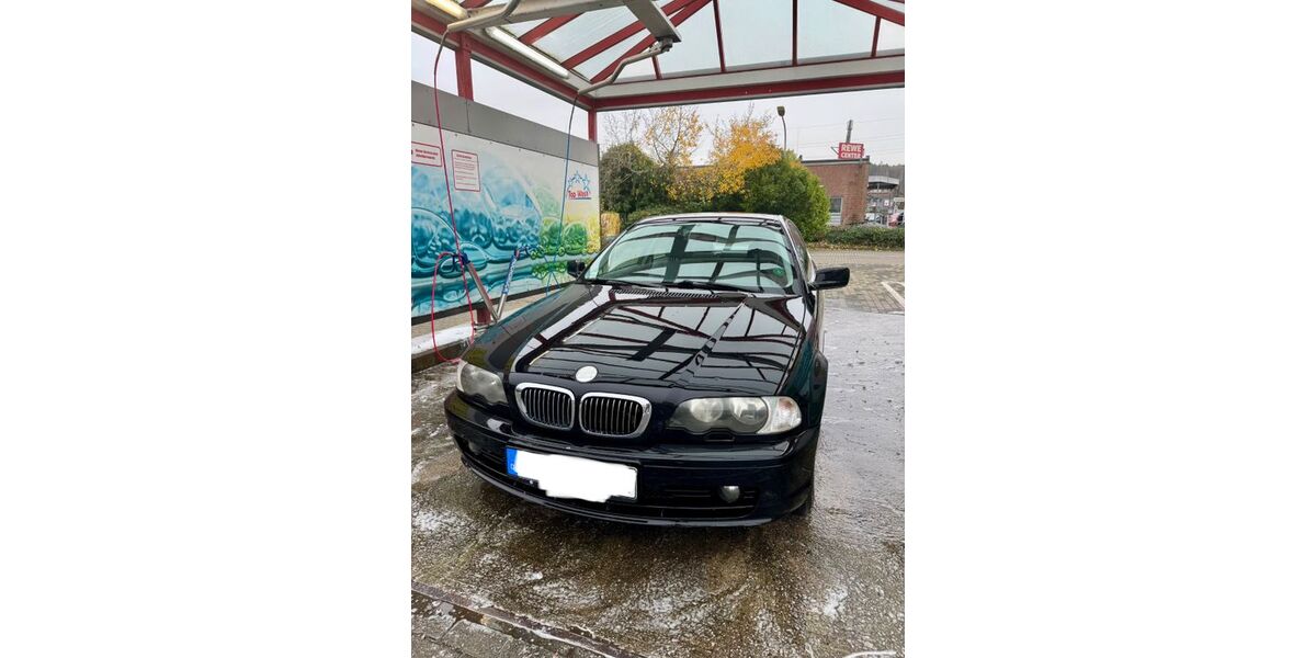 BMW 323 262.600 km 3.300 &euro; Bonn 53229