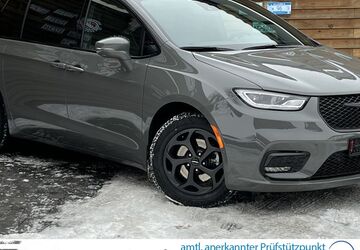 Chrysler Pacifica 41.488 km 49.900 &euro; Langenhagen 30855