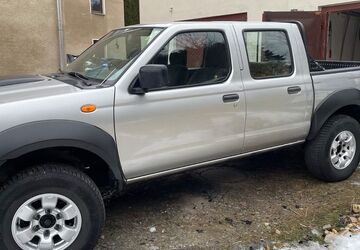 Nissan Navara 131.000 km 16.000 &euro; Markneukrichen 08258